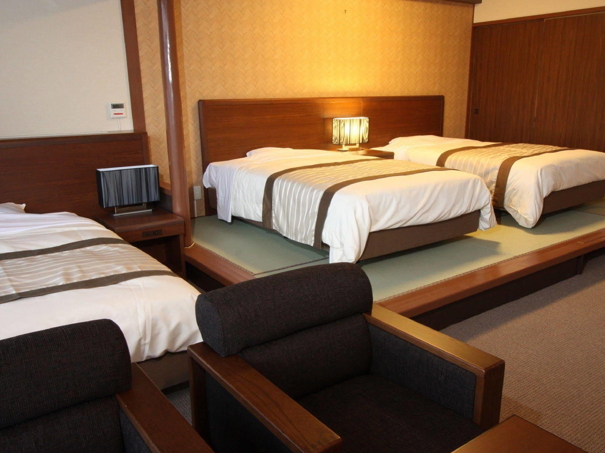 Misasa Royal Hotel Dış mekan fotoğraf